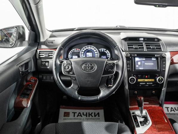 Toyota Camry VII (XV50) с пробегом 2013 года, цена 1 750 000 рублей, 276894 км, седан, Автокод Объявления