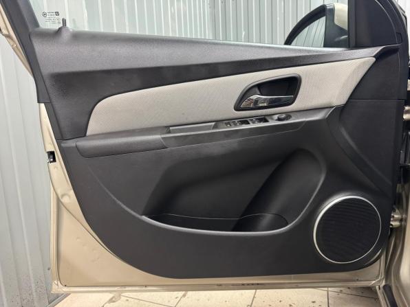 Chevrolet Cruze I с пробегом 2012 года, цена 699 000 рублей, 240468 км, седан, Автокод Объявления