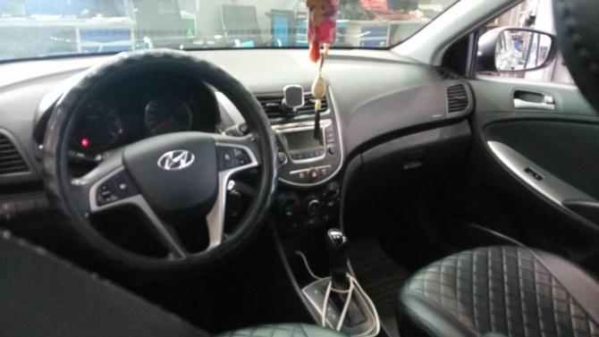 Hyundai Solaris I Рестайлинг с пробегом 2016 года, цена 955 000 рублей, 145915 км, седан, Автокод Объявления