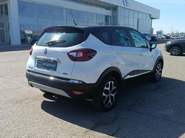 Renault Kaptur I с пробегом 2017 года, цена 1 090 000 рублей, 240771 км, внедорожник, Автокод Объявления