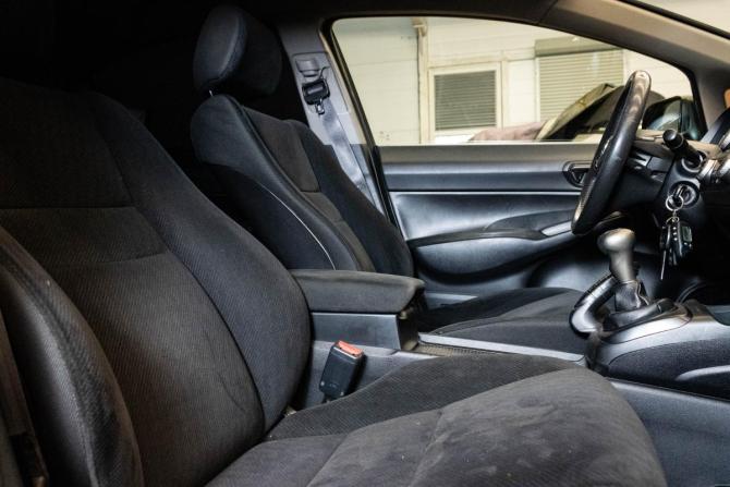 Honda Civic VIII Рестайлинг с пробегом 2010 года, цена 700 000 рублей, 263878 км, седан, Автокод Объявления