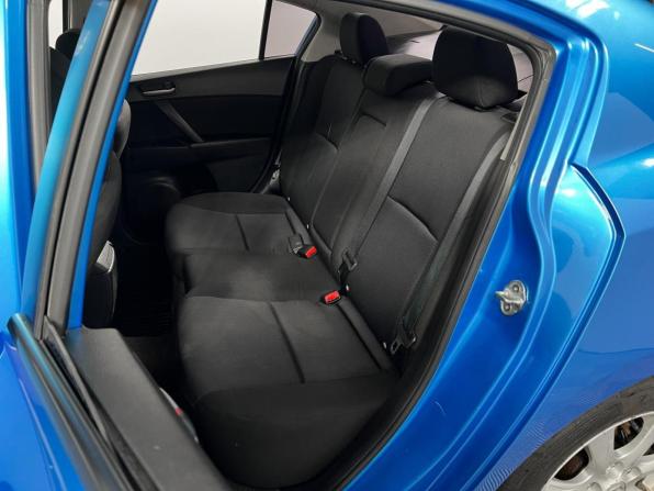 Mazda 3 II (BL) Рестайлинг с пробегом 2011 года, цена 790 000 рублей, 219037 км, седан, Автокод Объявления