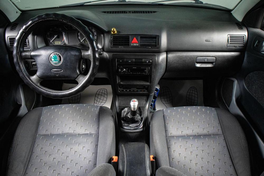 Skoda Octavia I (A4) Рестайлинг Сургут  - изображение 12