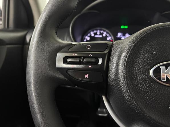 Kia Rio IV с пробегом 2018 года, цена 1 390 000 рублей, 113941 км, седан, Автокод Объявления