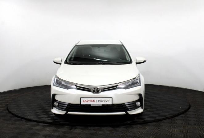 Toyota Corolla XI (E160 E170 E180) Рестайлинг 1 с пробегом 2017 года, цена 1 400 000 рублей, 204648 км, седан, Автокод Объявления