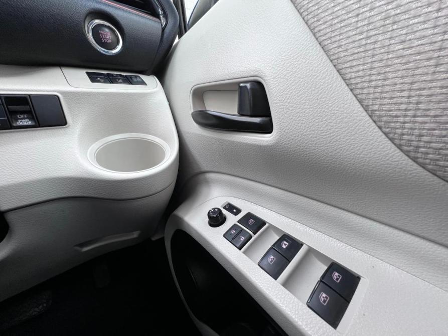 Toyota Sienta II Волгоград  - изображение 21