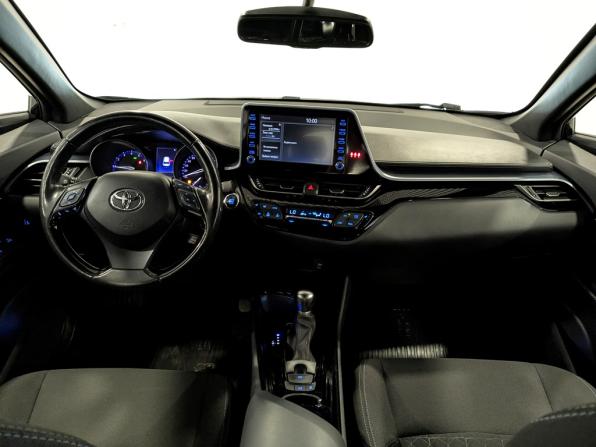 Toyota C-HR I Рестайлинг с пробегом 2021 года, цена 2 300 000 рублей, 157486 км, внедорожник, Автокод Объявления