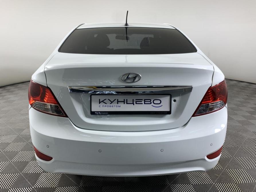 Hyundai Solaris I Москва  - изображение 6