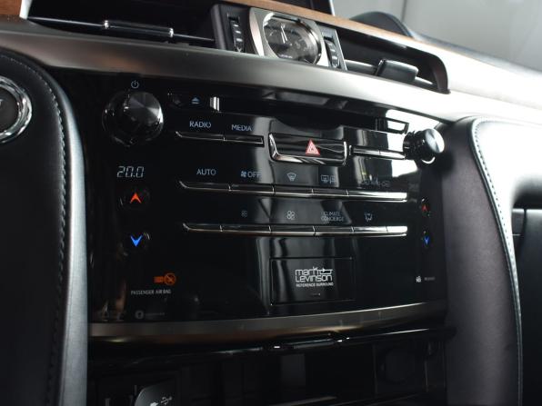 Lexus LX III Рестайлинг 2 с пробегом 2016 года, цена 6 885 997 рублей, 164934 км, внедорожник, Автокод Объявления