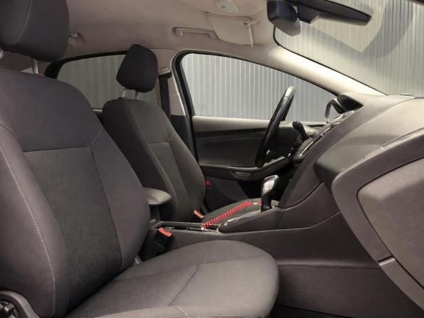Ford Focus III Рестайлинг с пробегом 2015 года, цена 1 137 000 рублей, 110725 км, хэтчбек, Автокод Объявления