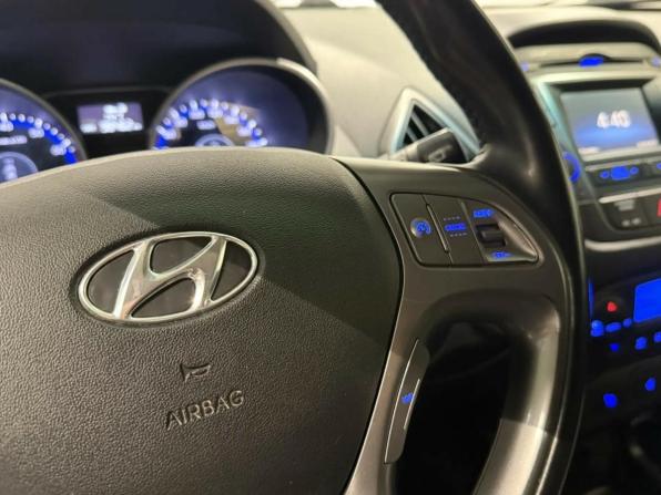Hyundai ix35 I Рестайлинг с пробегом 2015 года, цена 1 550 000 рублей, 98470 км, внедорожник, Автокод Объявления