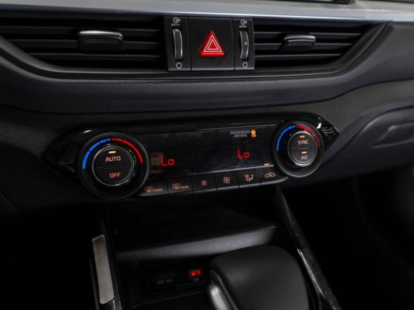 Kia Cerato IV с пробегом 2025 года, цена 2 950 000 рублей, 951 км, седан, Автокод Объявления