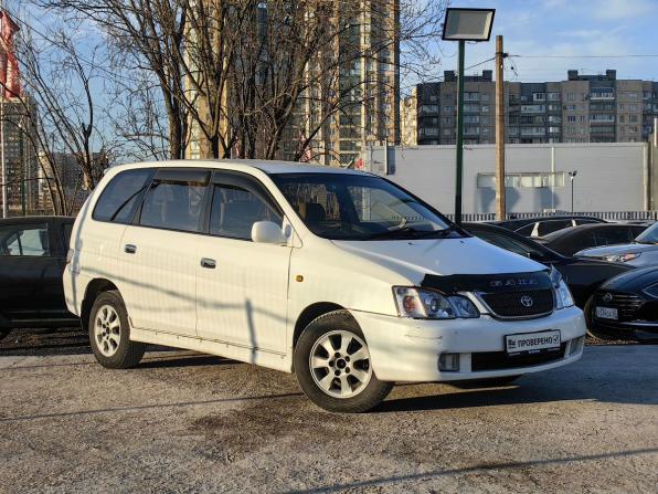 Toyota Gaia с пробегом 2000 года, цена 424 900 рублей, 253000 км, компактвэн, Автокод Объявления