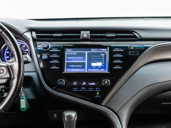 Toyota Camry VIII (XV70) с пробегом 2019 года, цена 2 298 000 рублей, 105256 км, седан, Автокод Объявления
