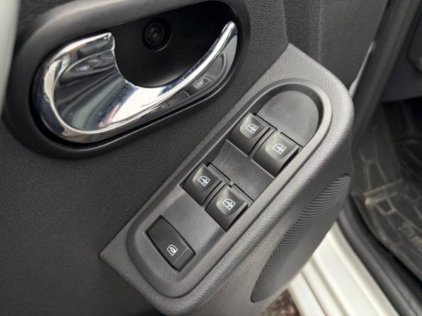 Nissan Terrano III (D10) с пробегом 2018 года, цена 1 265 000 рублей, 137000 км, внедорожник, Автокод Объявления