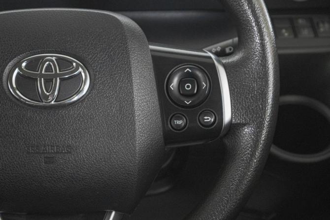 Toyota Sienta II Рестайлинг с пробегом 2021 года, цена 1 349 000 рублей, 178000 км, компактвэн, Автокод Объявления