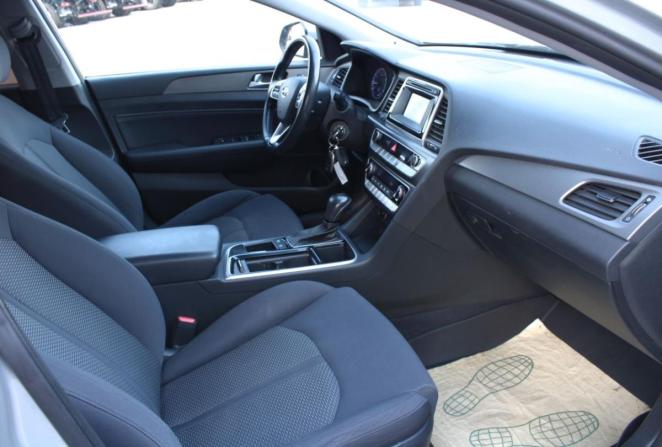 Hyundai Sonata VII (LF) Рестайлинг с пробегом 2018 года, цена 1 810 000 рублей, 80304 км, седан, Автокод Объявления