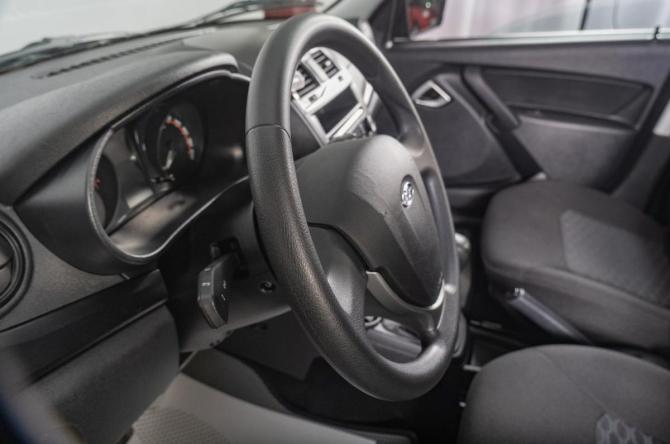 Lada (ВАЗ) Granta I Рестайлинг с пробегом 2022 года, цена 829 000 рублей, 26000 км, лифтбек, Автокод Объявления