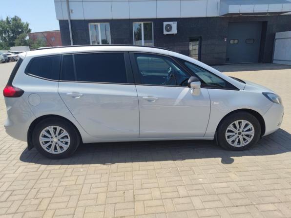 Opel Zafira C с пробегом 2013 года, цена 1 290 000 рублей, 109565 км, минивэн, Автокод Объявления