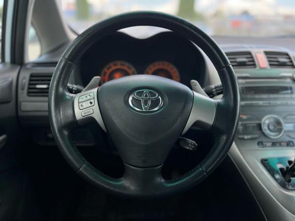 Toyota Auris I с пробегом 2007 года, цена 650 000 рублей, 188890 км, хэтчбек, Автокод Объявления