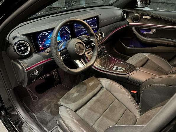 Mercedes-Benz E-Класс V (W213 S213 C238) Рестайлинг с пробегом 2024 года, цена 9 600 000 рублей, 1 км, седан, Автокод Объявления