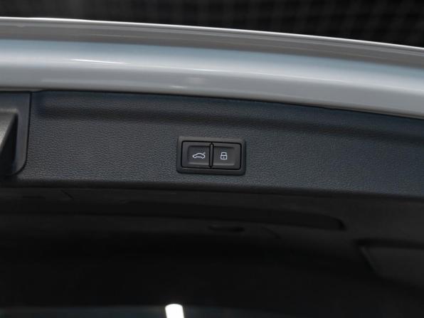 Audi Q3 II (F3) с пробегом 2025 года, цена 4 950 000 рублей, 12 км, внедорожник, Автокод Объявления