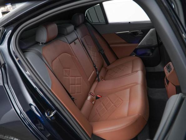 BMW 5 серии VIII (G60/G61/G68) с пробегом 2024 года, цена 8 097 434 рубля, 23811 км, седан, Автокод Объявления