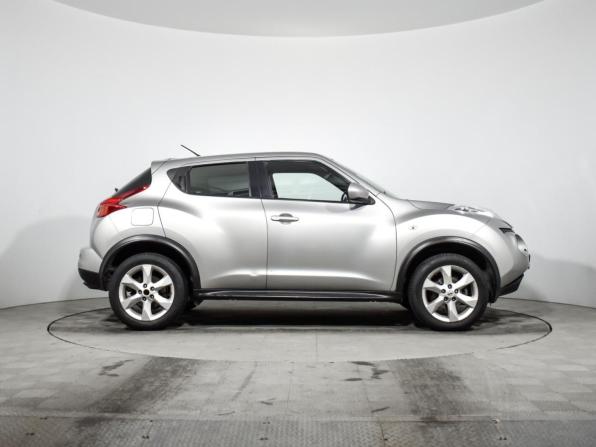 Nissan Juke I с пробегом 2012 года, цена 889 000 рублей, 152898 км, внедорожник, Автокод Объявления