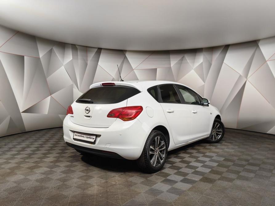 Opel Astra J Москва  - изображение 1