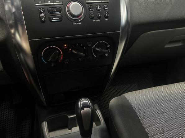 Suzuki SX4 I (Classic) Рестайлинг с пробегом 2012 года, цена 758 000 рублей, 170000 км, хэтчбек, Автокод Объявления