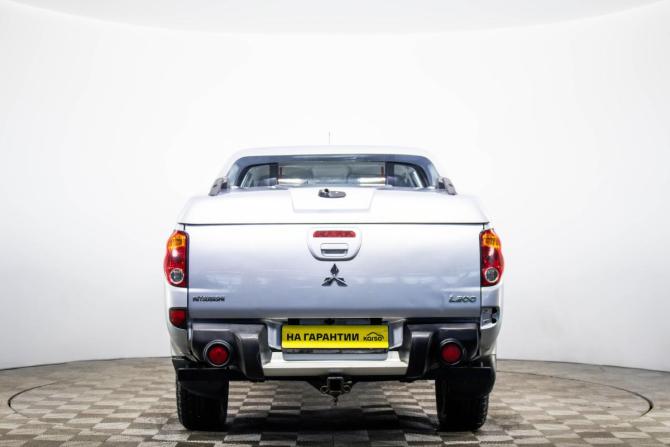 Mitsubishi L200 IV с пробегом 2012 года, цена 1 649 000 рублей, 314500 км, offers.body_type.unknown, Автокод Объявления