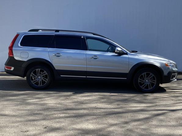 Volvo XC70 II с пробегом 2012 года, цена 1 550 000 рублей, 243639 км, универсал, Автокод Объявления
