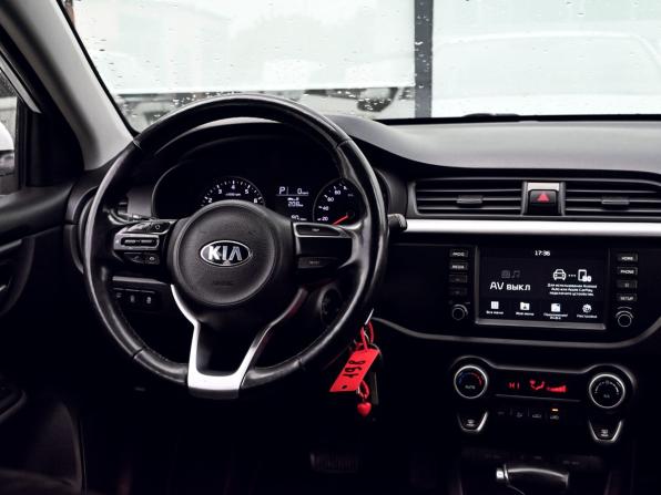 Kia Rio IV с пробегом 2018 года, цена 1 453 000 рублей, 99279 км, седан, Автокод Объявления