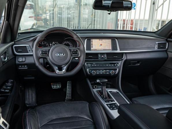 Kia Optima IV с пробегом 2017 года, цена 1 990 000 рублей, 113575 км, седан, Автокод Объявления