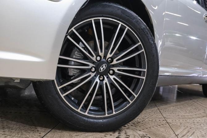 Toyota Avensis II Рестайлинг с пробегом 2006 года, цена 619 000 рублей, 330000 км, седан, Автокод Объявления