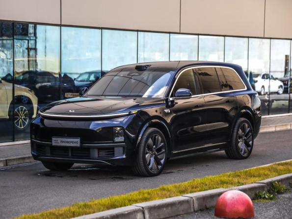 Li Auto (Lixiang) L9 I с пробегом 2023 года, цена 6 749 000 рублей, 35521 км, внедорожник, Автокод Объявления