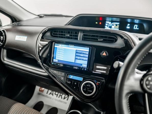 Toyota Aqua I Рестайлинг 2 с пробегом 2019 года, цена 1 320 000 рублей, 107000 км, хэтчбек, Автокод Объявления