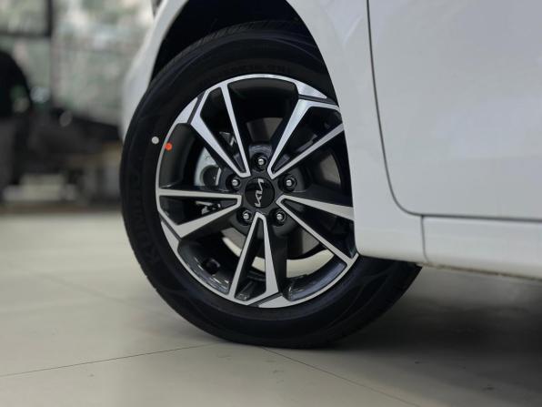 Kia K3 II (China Market) Рестайлинг с пробегом 2026 года, цена 2 760 000 рублей, 27 км, седан, Автокод Объявления