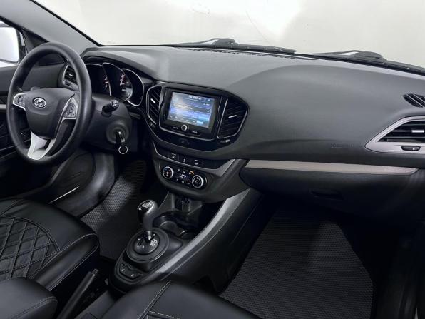 Lada (ВАЗ) Vesta I с пробегом 2019 года, цена 880 000 рублей, 135941 км, седан, Автокод Объявления