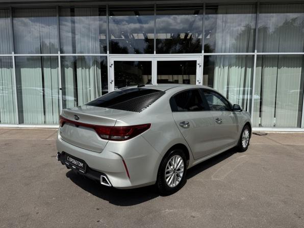 Kia Rio IV с пробегом 2020 года, цена 1 499 000 рублей, 122451 км, седан, Автокод Объявления