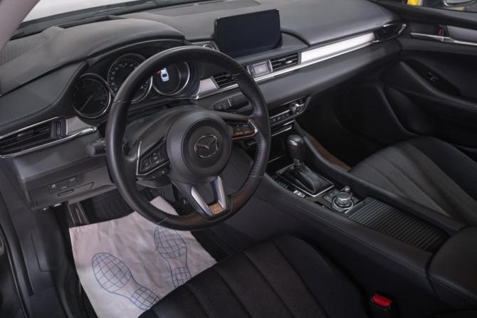 Mazda 6 III (GJ) Рестайлинг 2 с пробегом 2020 года, цена 2 569 000 рублей, 23500 км, седан, Автокод Объявления