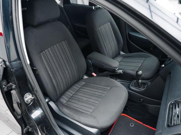 Volkswagen Polo V Рестайлинг с пробегом 2015 года, цена 739 900 рублей, 200000 км, седан, Автокод Объявления
