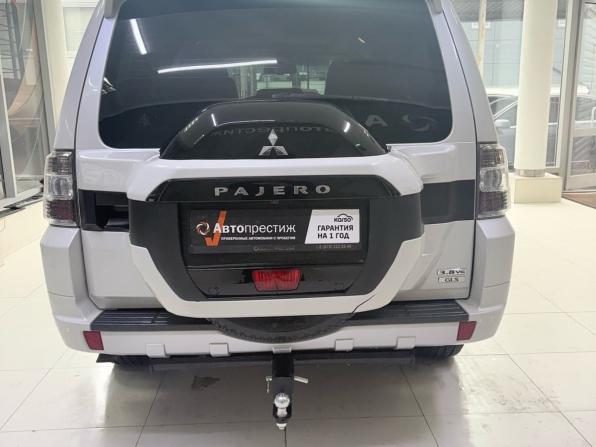 Mitsubishi Pajero IV Рестайлинг 2 с пробегом 2018 года, цена 2 880 000 рублей, 120933 км, внедорожник, Автокод Объявления