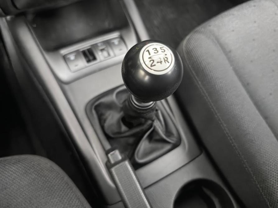 Hyundai Elantra III (XD2) Рестайлинг Москва  - изображение 19