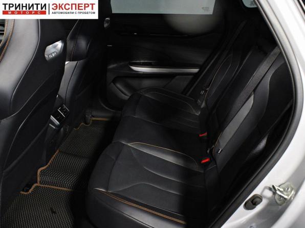 Changan UNI-V I с пробегом 2024 года, цена 2 497 000 рублей, 21820 км, лифтбек, Автокод Объявления