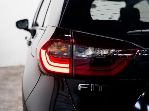 Honda Fit IV с пробегом 2022 года, цена 1 335 000 рублей, 79803 км, хэтчбек, Автокод Объявления