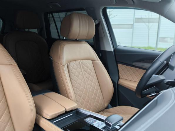 Audi Q6 с пробегом 2024 года, цена 6 800 000 рублей, 25659 км, внедорожник, Автокод Объявления