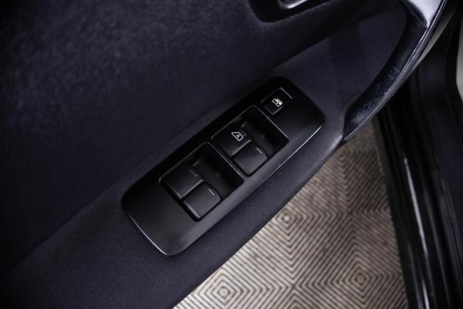Nissan Qashqai I Рестайлинг с пробегом 2013 года, цена 889 000 рублей, 299345 км, внедорожник, Автокод Объявления