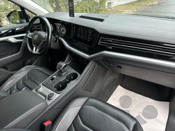 Volkswagen Touareg III с пробегом 2019 года, цена 3 650 000 рублей, 198472 км, внедорожник, Автокод Объявления