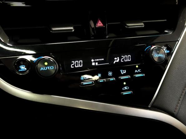 Toyota Camry VIII (XV70) Рестайлинг с пробегом 2023 года, цена 3 385 000 рублей, 92734 км, седан, Автокод Объявления